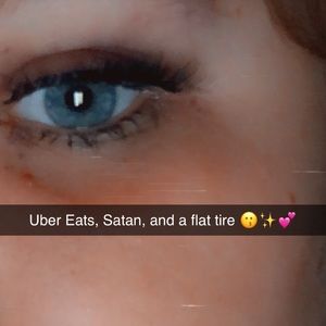 Meet your Posher, Alexis